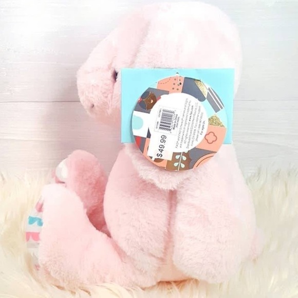 20 inch Authentic FAO SCHWARZ Bunny! Collector Papers included - Picture 2 of 3